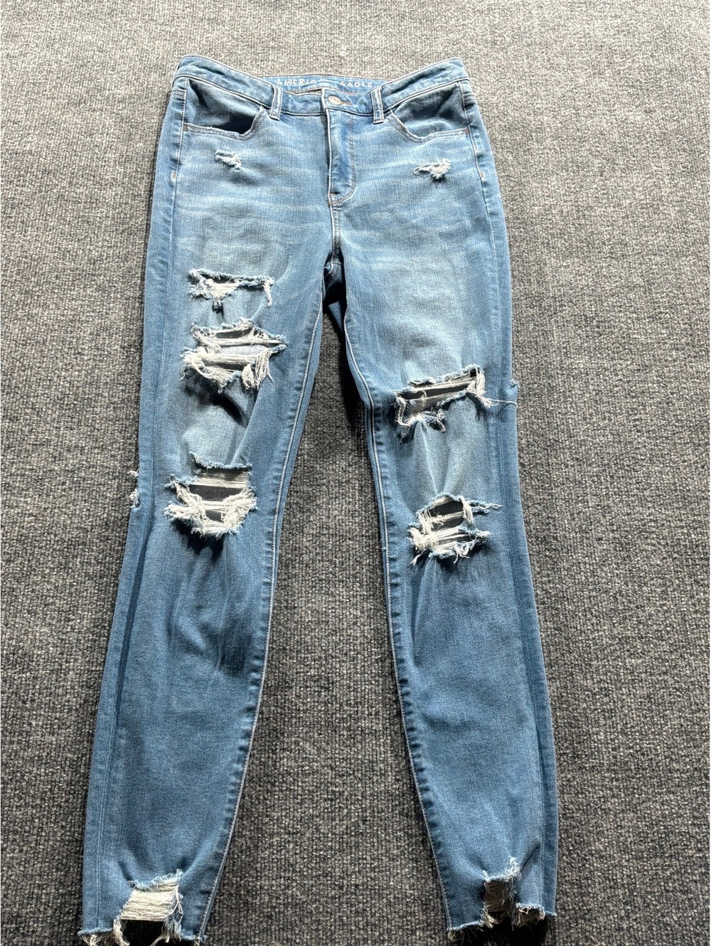 American Eagle The Dream Jean Distressed Skinny Jeans Size 8 Regular